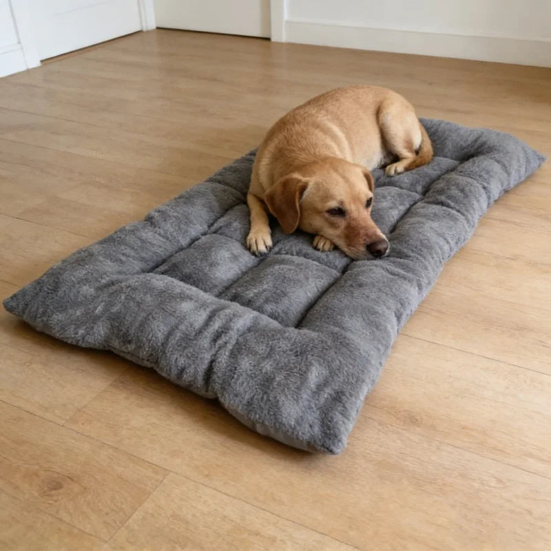 Extra Large Plush Dog Bed Sofa Thickened Super Soft Polyester Pet
